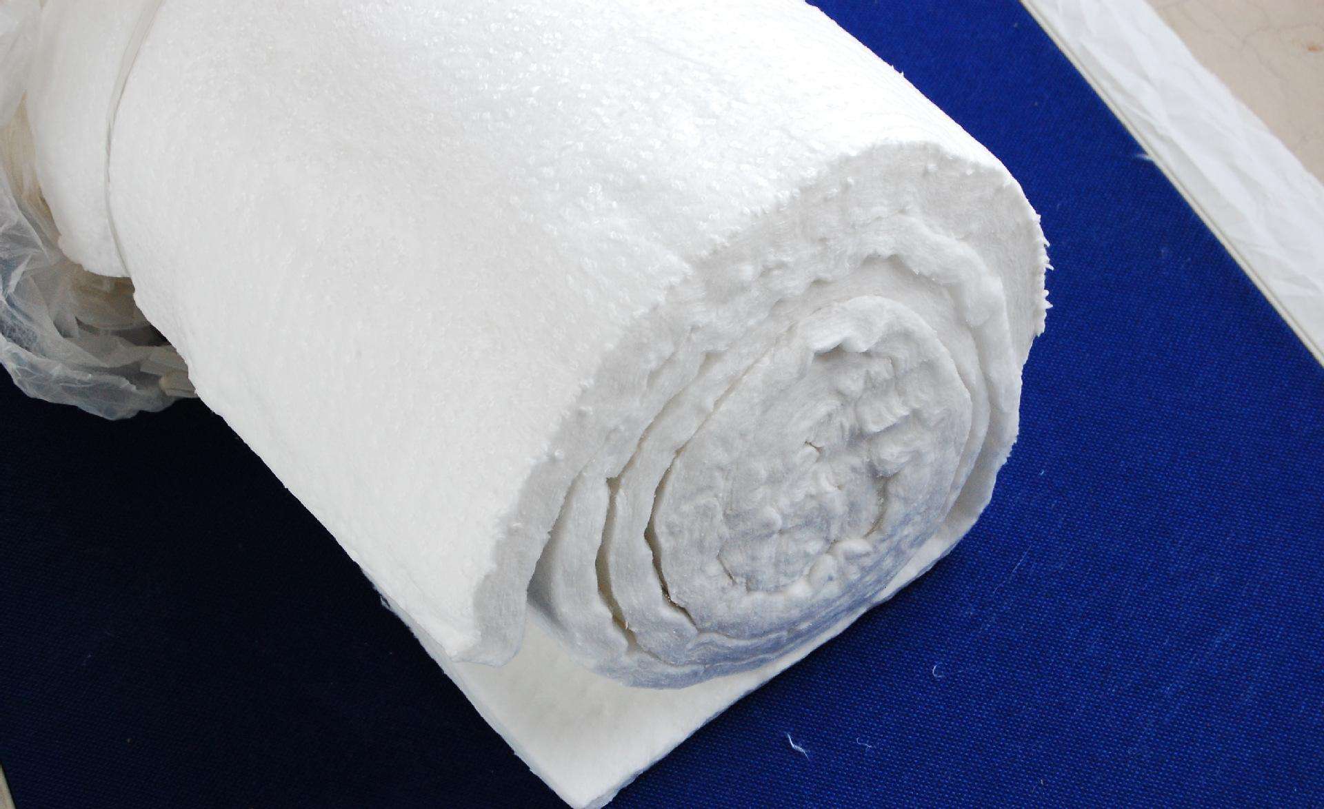 China Ceramic Fiber Blanket Used For Pipe Wrap Manufacturers